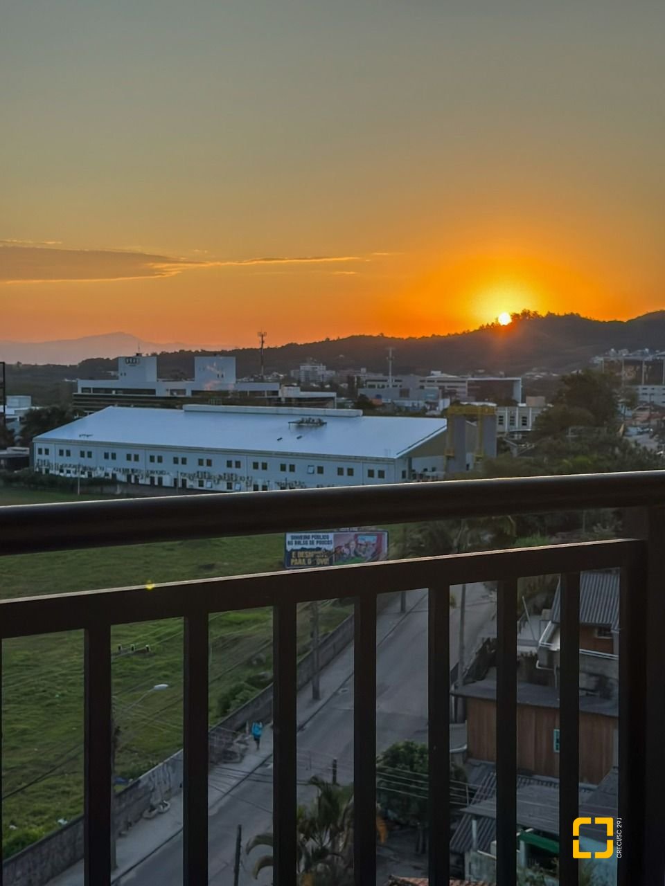 Apartamento com 94m², 4 quartos (sendo 1 suíte), 2 garagens, no bairro Saco Grande em Florianópolis