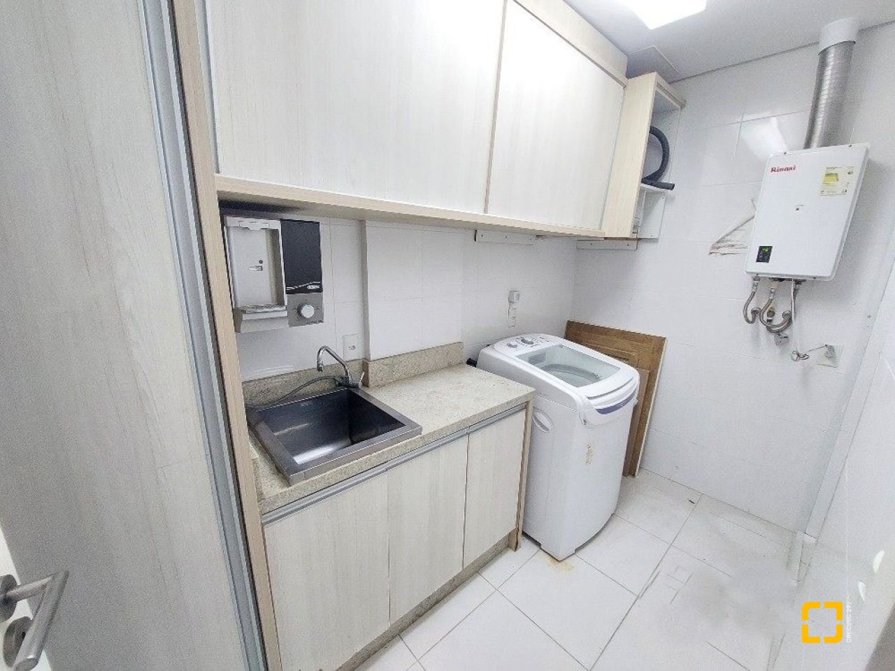 Apartamento com 115m², 6 quartos (sendo 3 suítes), 2 garagens, no bairro Ingleses em Florianópolis