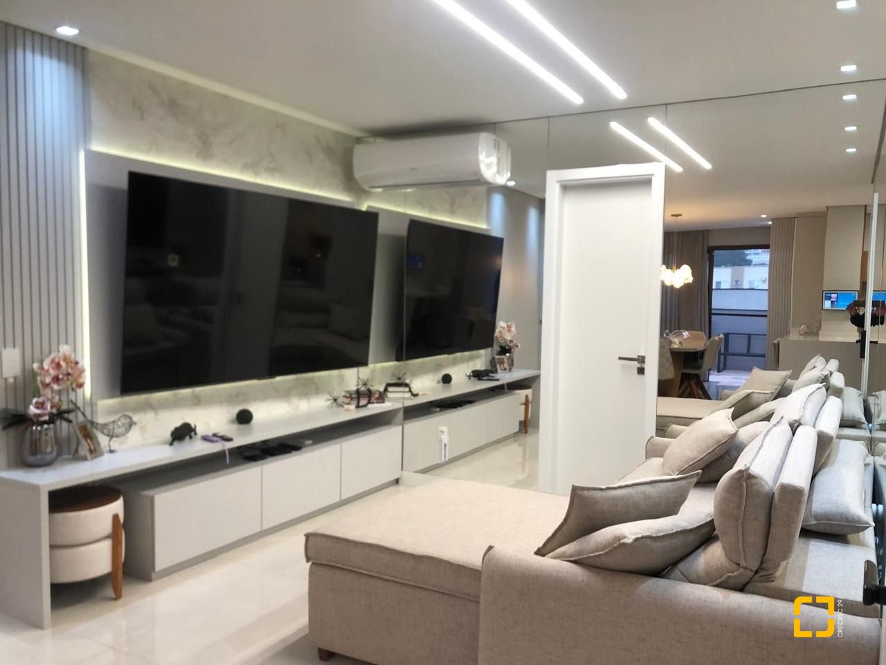 Apartamento com 123m², 4 quartos (sendo 2 suítes), 1 garagem, no bairro Estreito em Florianópolis