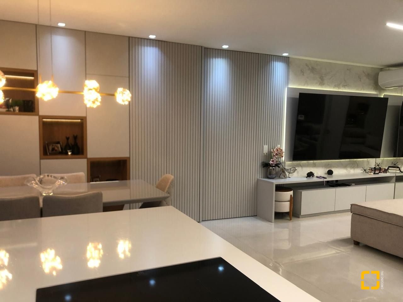 Apartamento com 123m², 4 quartos (sendo 2 suítes), 1 garagem, no bairro Estreito em Florianópolis