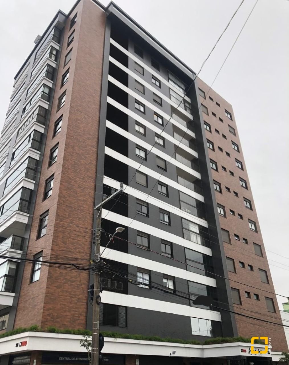 Apartamento com 123m², 4 quartos (sendo 2 suítes), 1 garagem, no bairro Estreito em Florianópolis