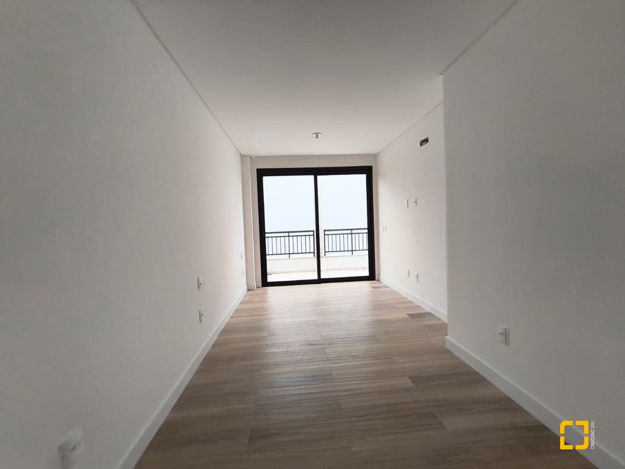 Casa de Condomínio com 230m², 3 quartos (sendo 3 suítes), 2 garagens, no bairro Santo Antônio de Lisboa em Florianópolis