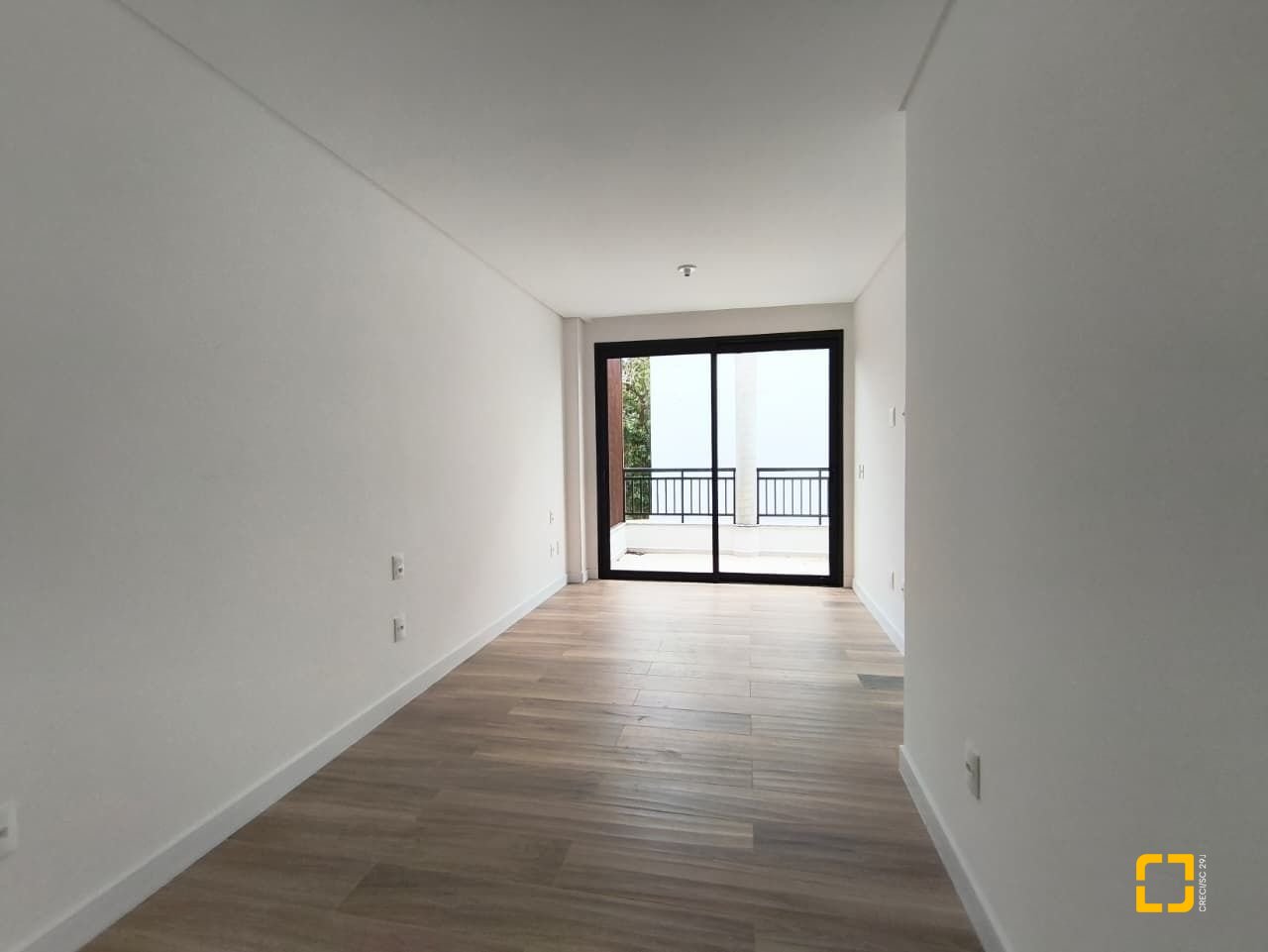 Casa de Condomínio com 230m², 3 quartos (sendo 3 suítes), 2 garagens, no bairro Santo Antônio de Lisboa em Florianópolis