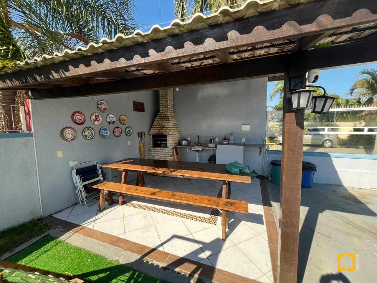 Hotel com 320m², 6 quartos (sendo 6 suítes), 6 garagens, no bairro Rio Vermelho em Florianópolis