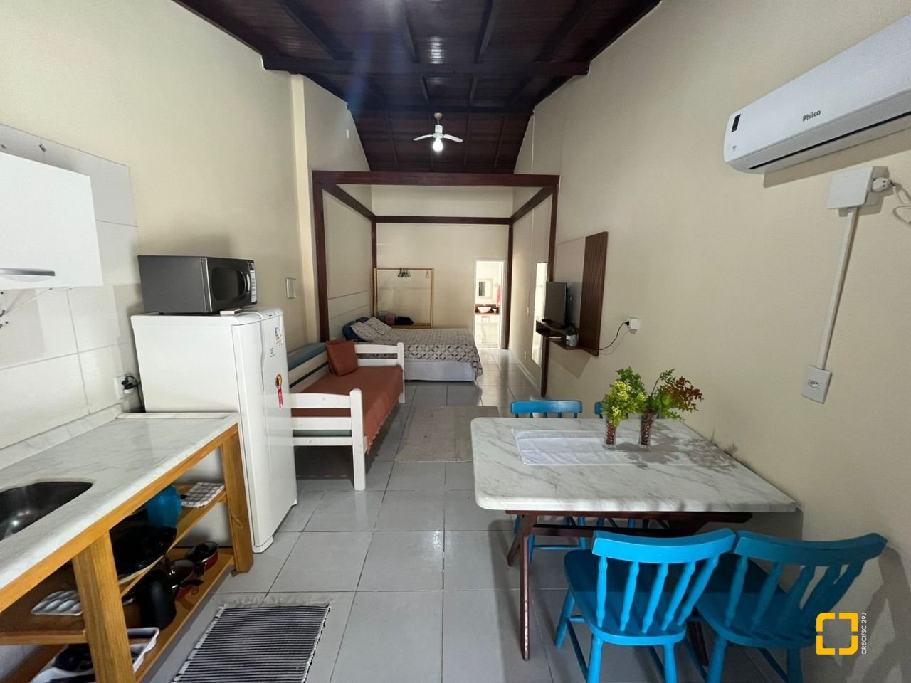 Hotel com 320m², 6 quartos (sendo 6 suítes), 6 garagens, no bairro Rio Vermelho em Florianópolis