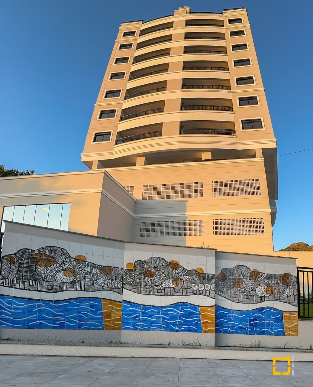 Apartamento com 74m², 3 quartos (sendo 1 suíte), 1 garagem, no bairro Saco Grande em Florianópolis