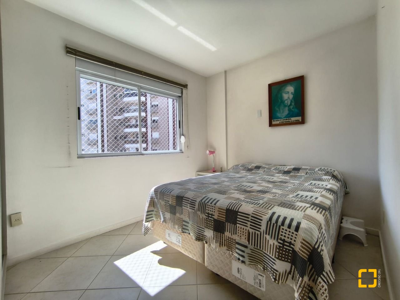 Apartamento com 71m², 3 quartos (sendo 1 suíte), 1 garagem, no bairro Itacorubi em Florianópolis