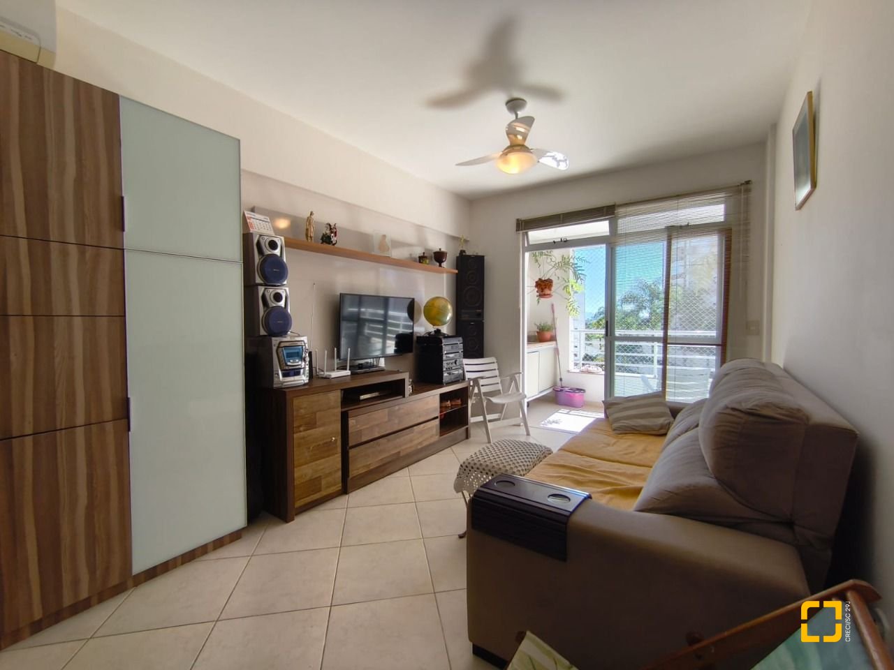 Apartamento com 71m², 3 quartos (sendo 1 suíte), 1 garagem, no bairro Itacorubi em Florianópolis