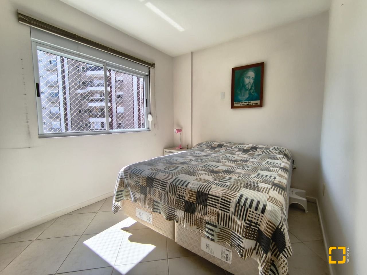Apartamento com 71m², 3 quartos (sendo 1 suíte), 1 garagem, no bairro Itacorubi em Florianópolis