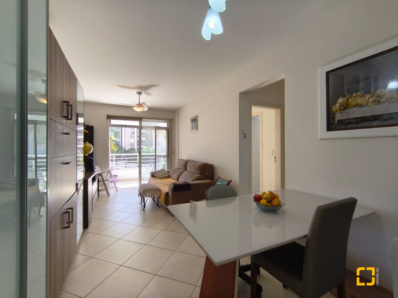 Apartamento com 71m², 3 quartos (sendo 1 suíte), 1 garagem, no bairro Itacorubi em Florianópolis