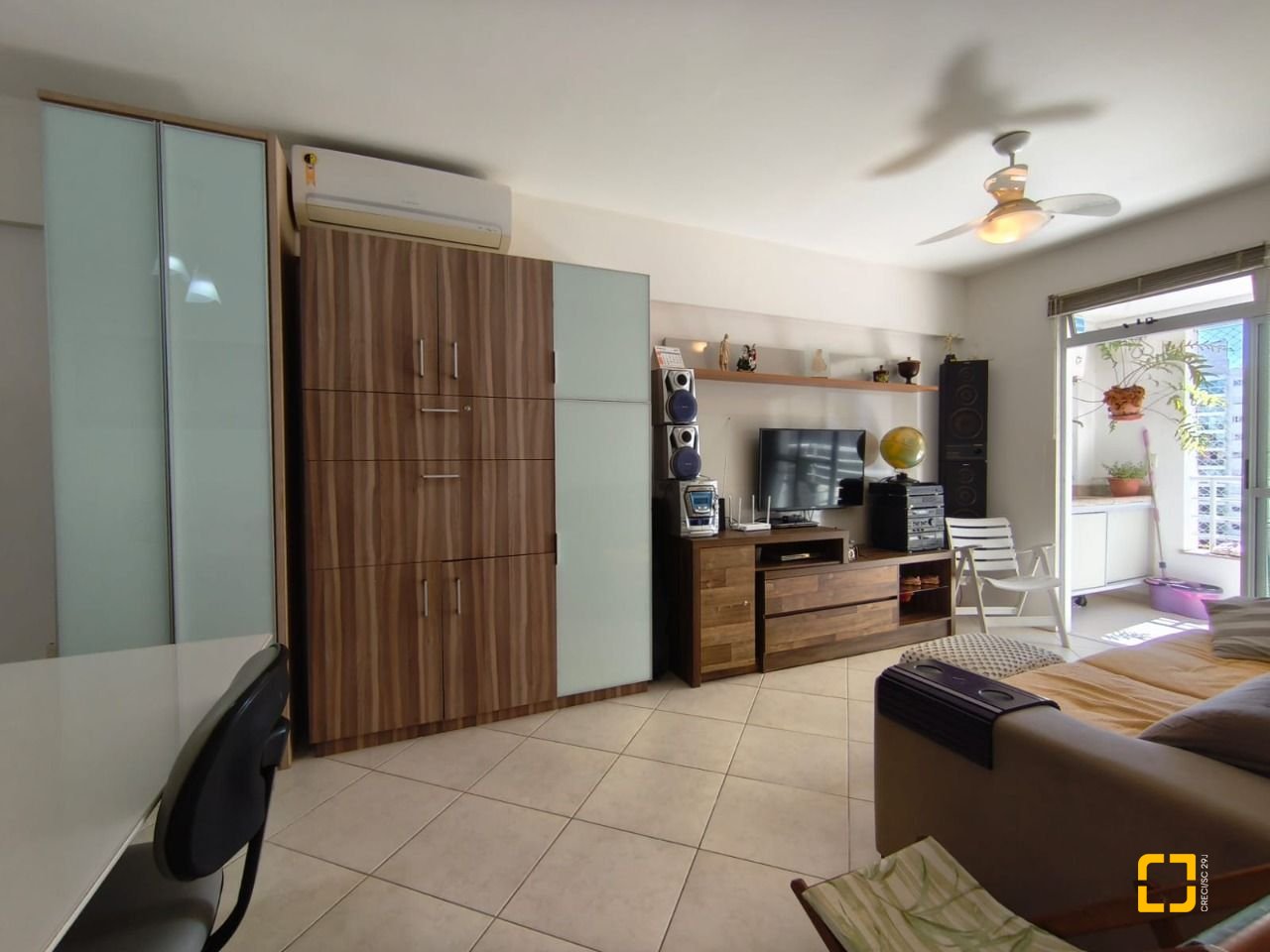 Apartamento com 71m², 3 quartos (sendo 1 suíte), 1 garagem, no bairro Itacorubi em Florianópolis