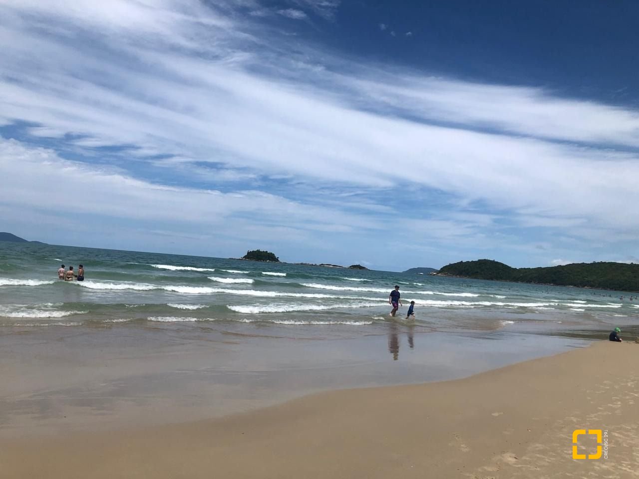 Apartamento com 83m², 2 quartos (sendo 2 suítes), 1 garagem, no bairro Palmas em Governador Celso Ramos