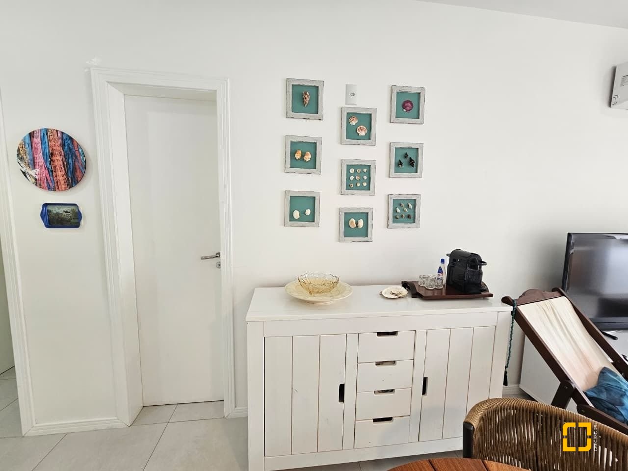 Apartamento com 83m², 2 quartos (sendo 2 suítes), 1 garagem, no bairro Palmas em Governador Celso Ramos