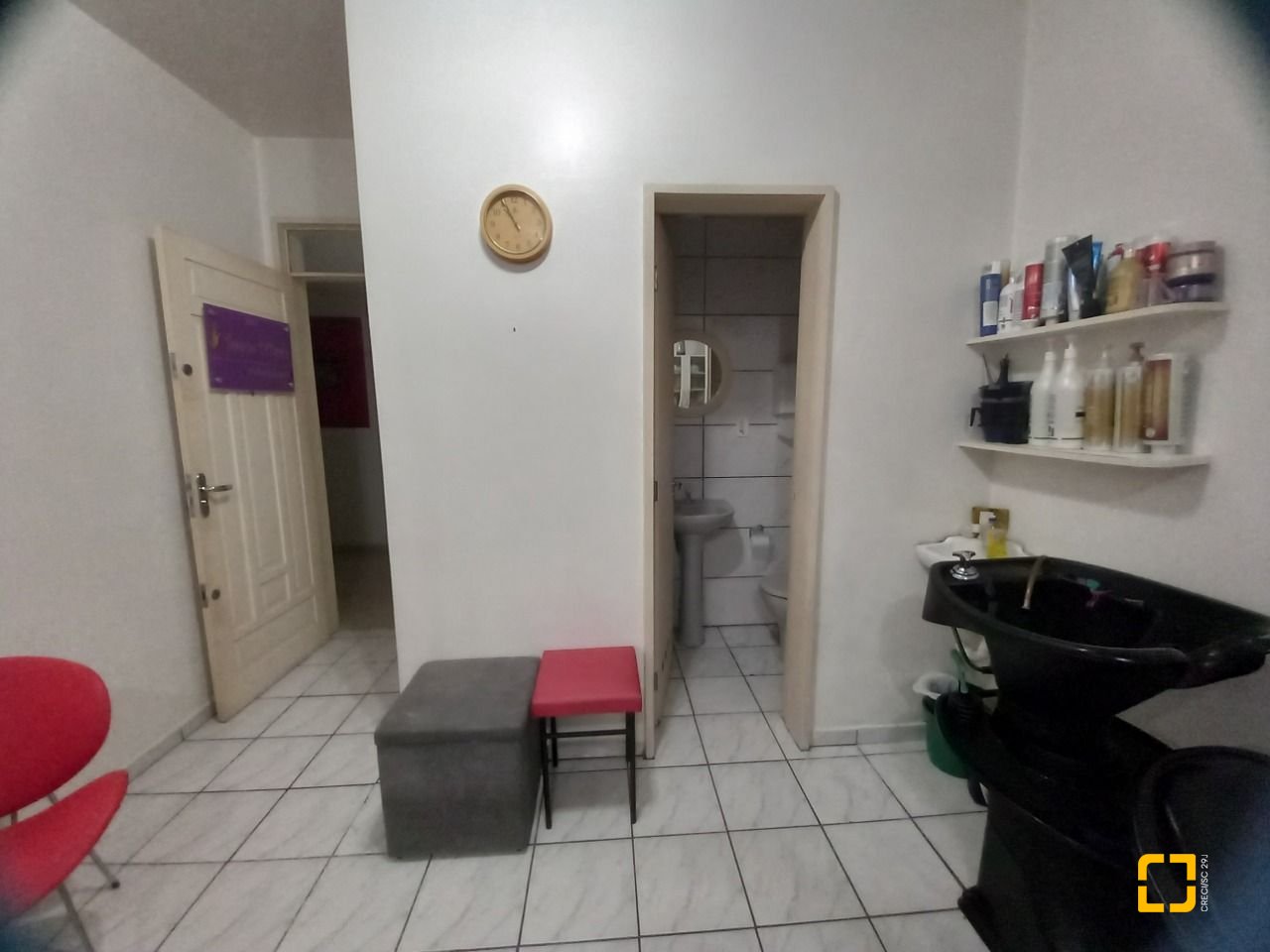 Sala com 27m², no bairro Centro em Florianópolis