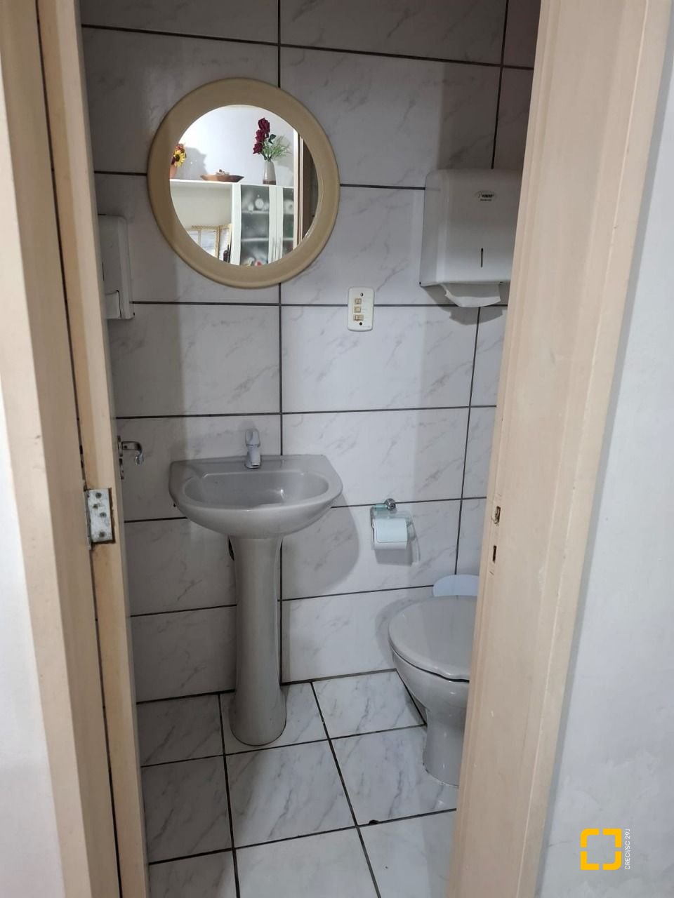 Sala com 27m², no bairro Centro em Florianópolis