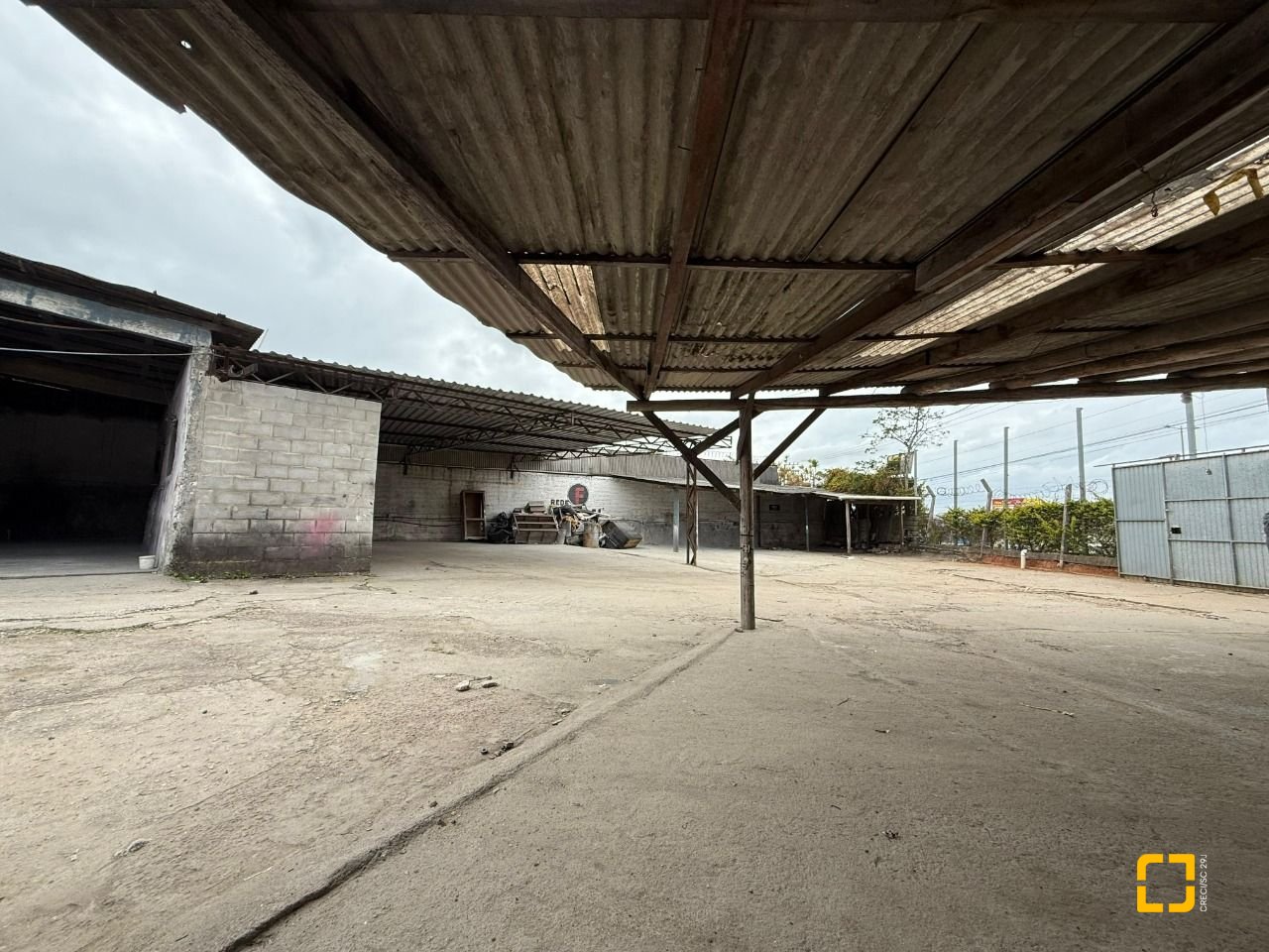 Terreno com 1766m², no bairro Santo Antônio de Lisboa em Florianópolis