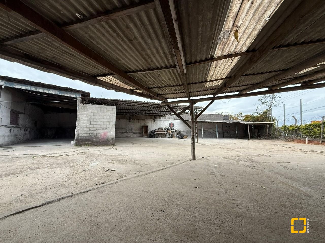 Terreno com 1766m², no bairro Santo Antônio de Lisboa em Florianópolis