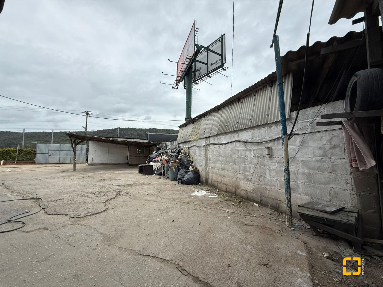 Terreno com 1766m², no bairro Santo Antônio de Lisboa em Florianópolis