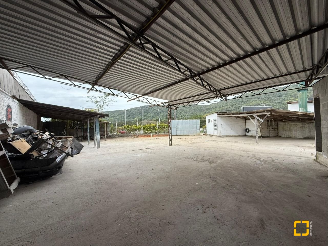 Terreno com 1766m², no bairro Santo Antônio de Lisboa em Florianópolis