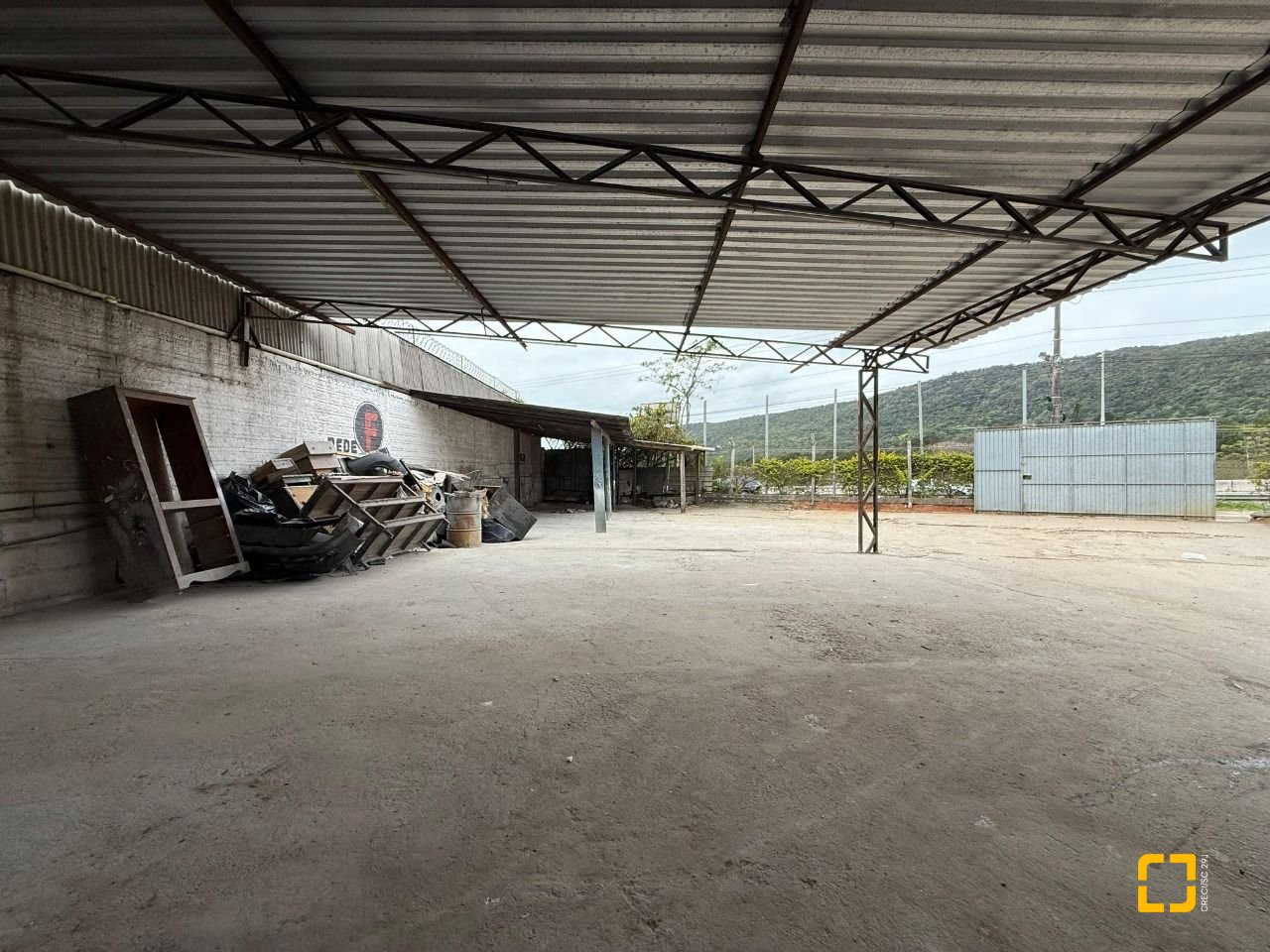 Terreno com 1766m², no bairro Santo Antônio de Lisboa em Florianópolis