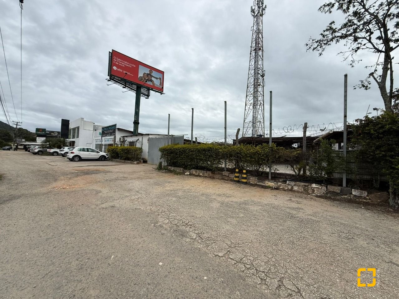 Terreno com 1766m², no bairro Santo Antônio de Lisboa em Florianópolis