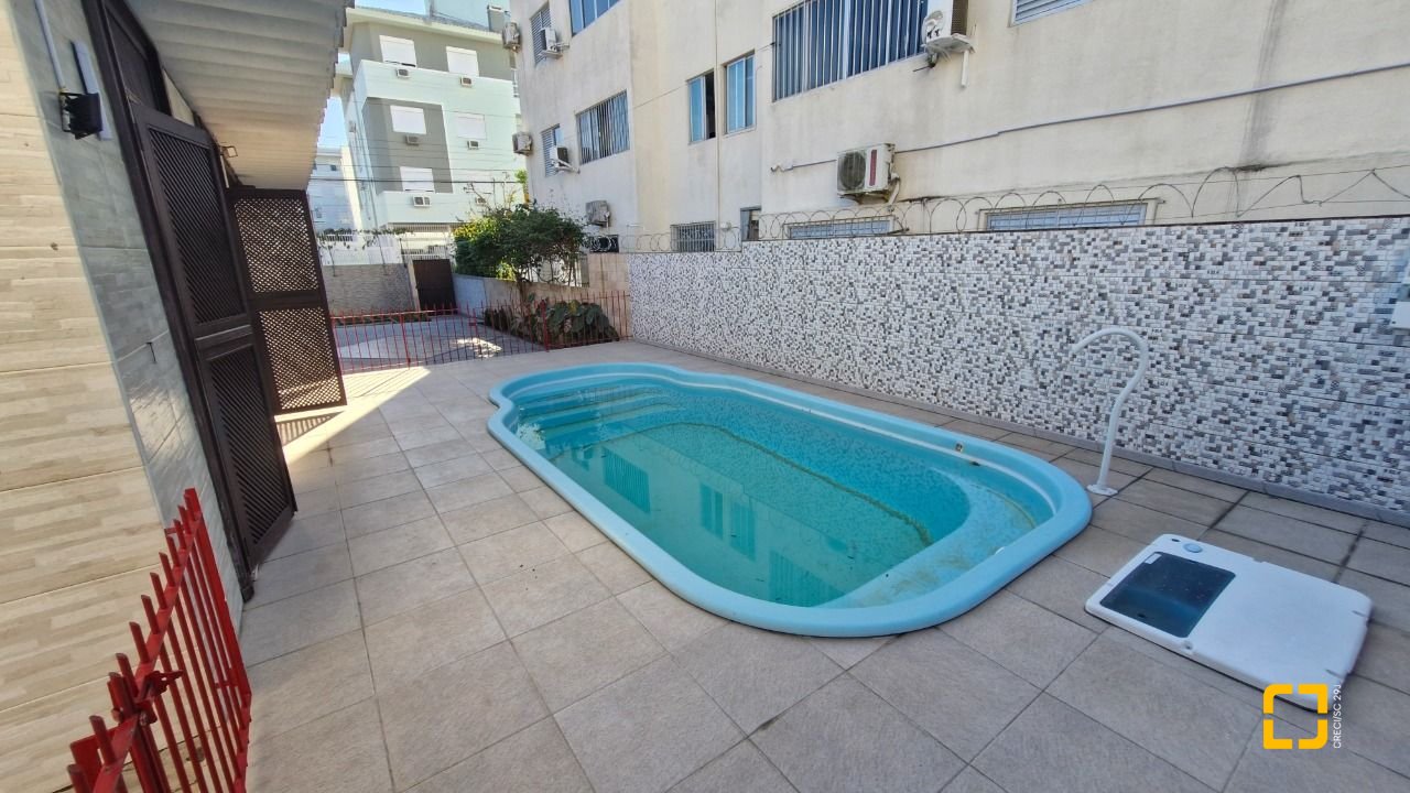 Casa com 367m², 4 quartos, 1 garagem, no bairro Canasvieiras em Florianópolis