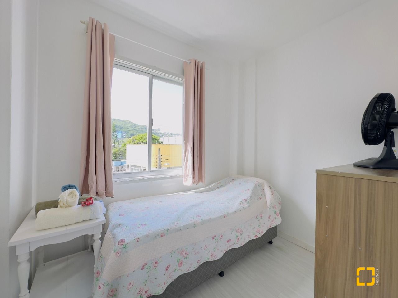 Apartamento com 46m², 2 quartos, no bairro Centro em Florianópolis
