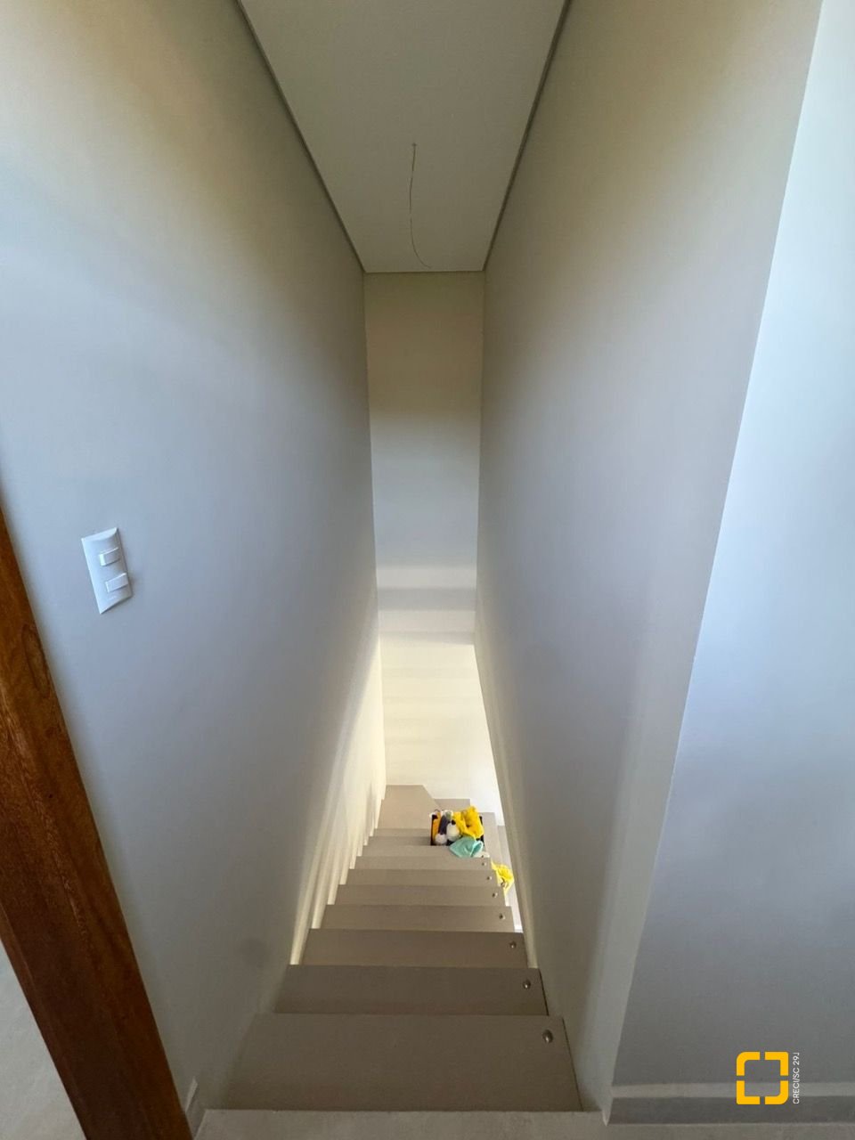 Casa com 135m², 5 quartos (sendo 1 suíte), 2 garagens, no bairro Rio Vermelho em Florianópolis