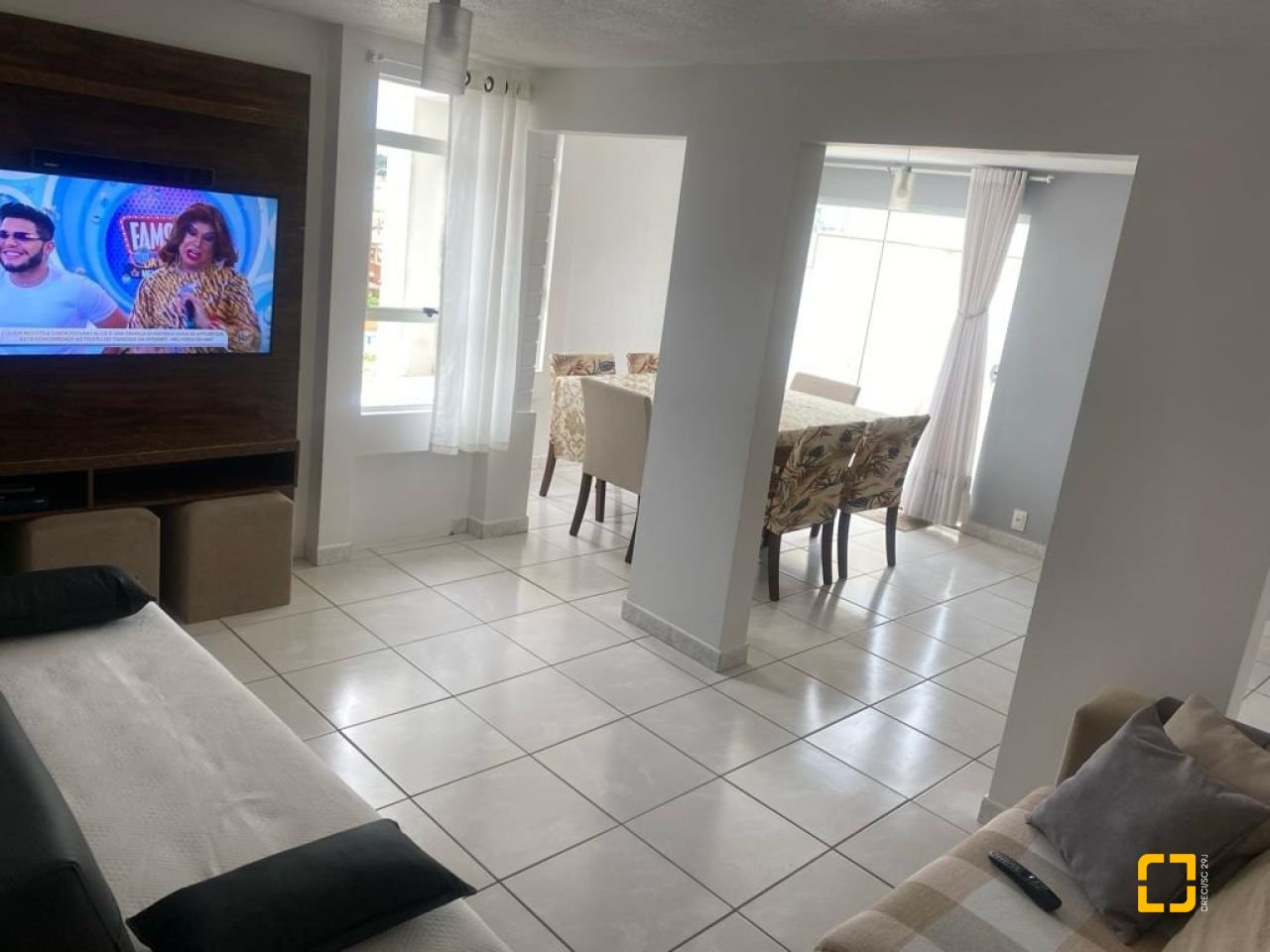 Cobertura com 80m², 2 quartos, 1 garagem, no bairro Canasvieiras em Florianópolis