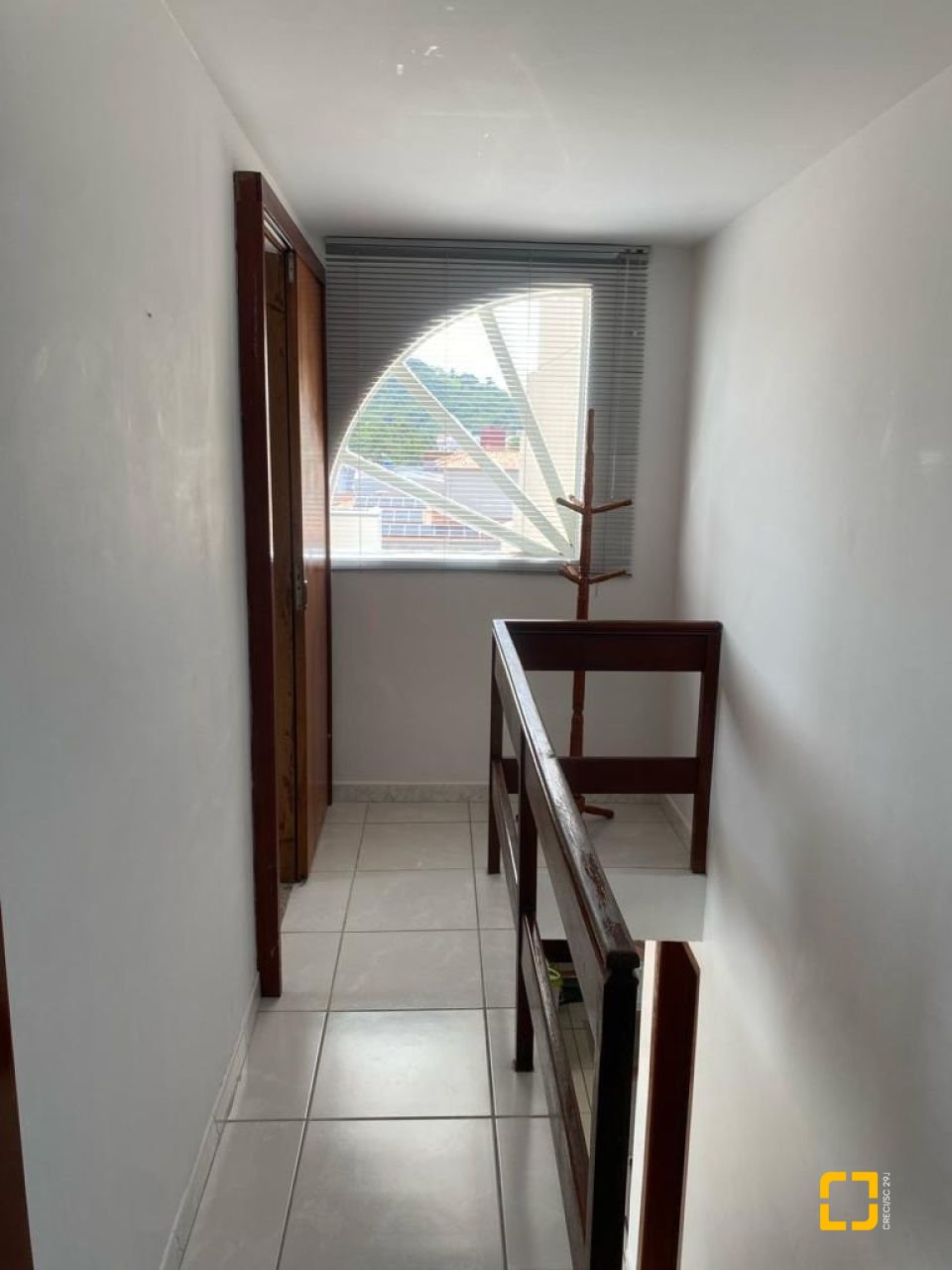 Cobertura com 80m², 2 quartos, 1 garagem, no bairro Canasvieiras em Florianópolis