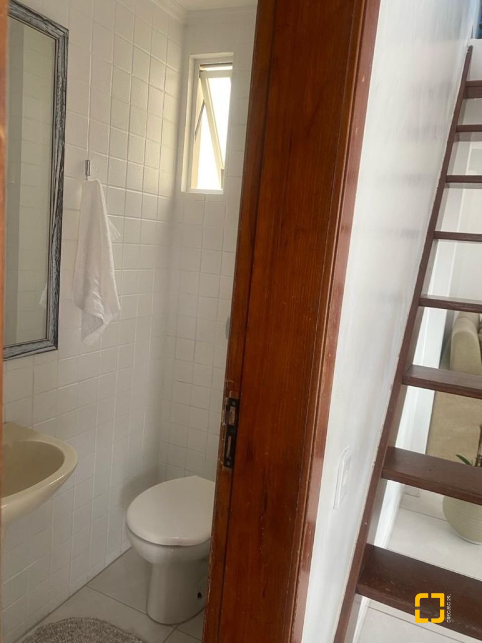 Cobertura com 80m², 2 quartos, 1 garagem, no bairro Canasvieiras em Florianópolis