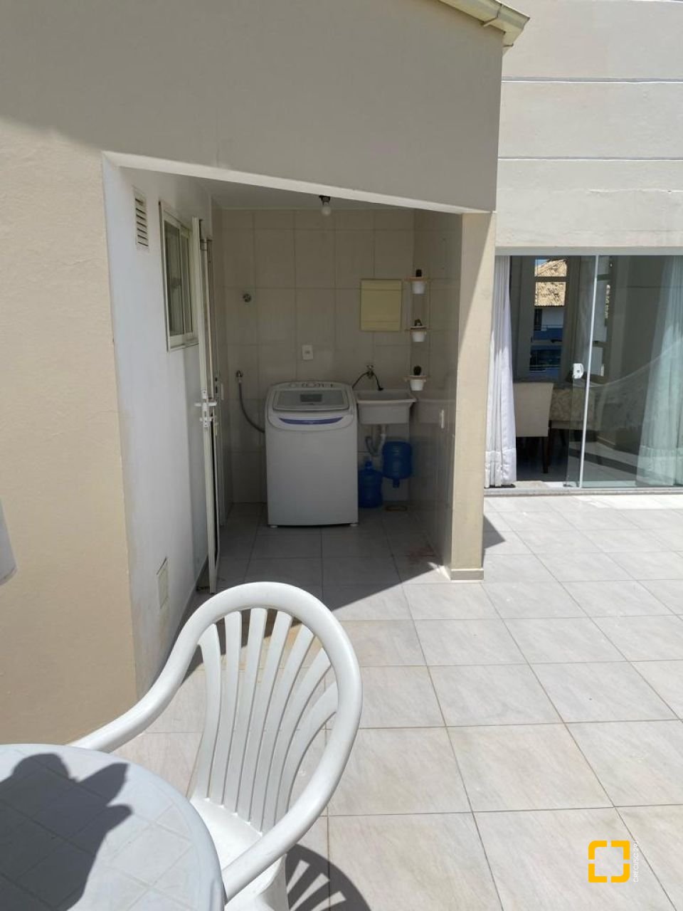 Cobertura com 80m², 2 quartos, 1 garagem, no bairro Canasvieiras em Florianópolis
