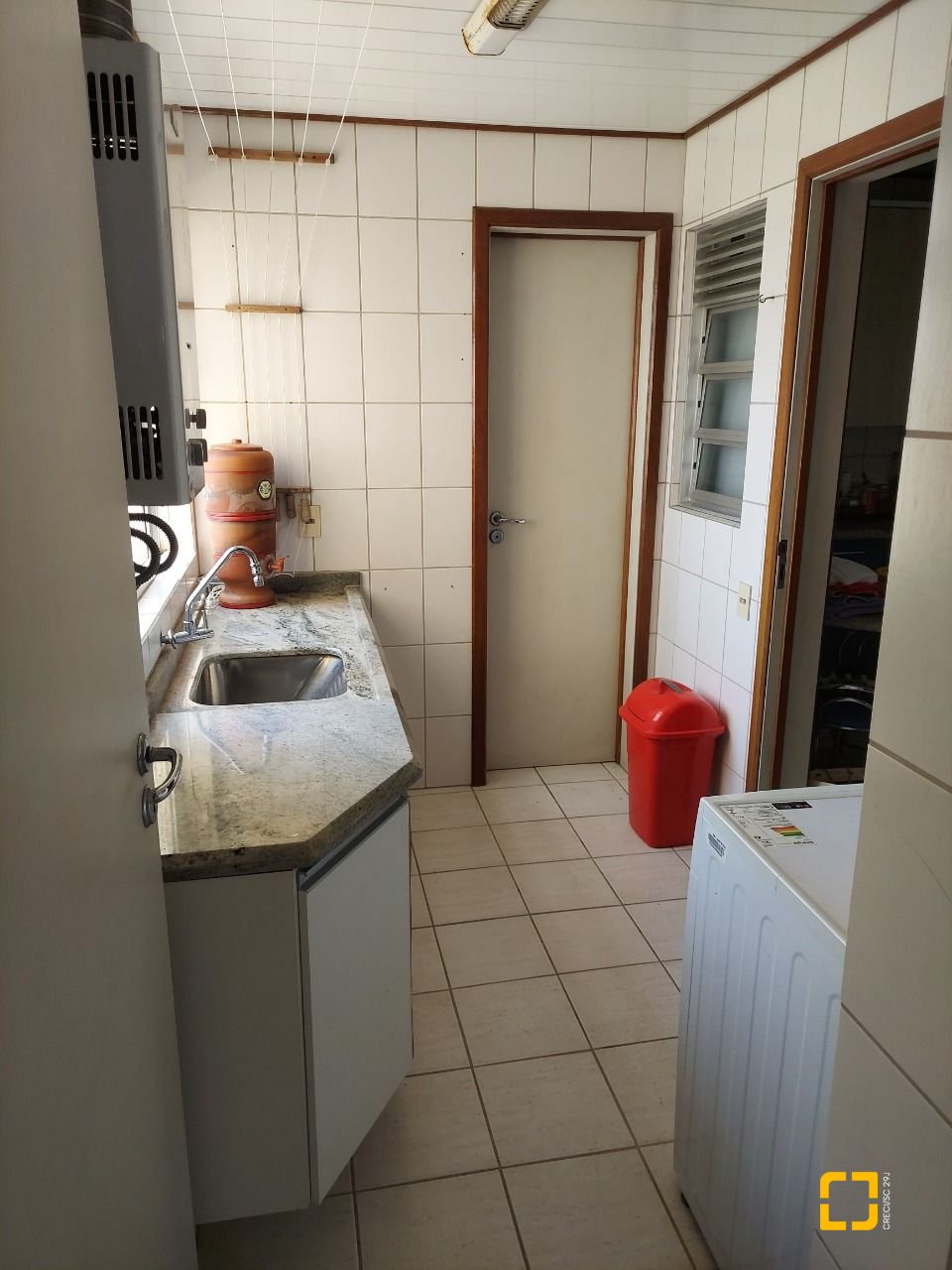 Apartamento com 108m², 4 quartos (sendo 1 suíte), 1 garagem, no bairro Bom Abrigo em Florianópolis