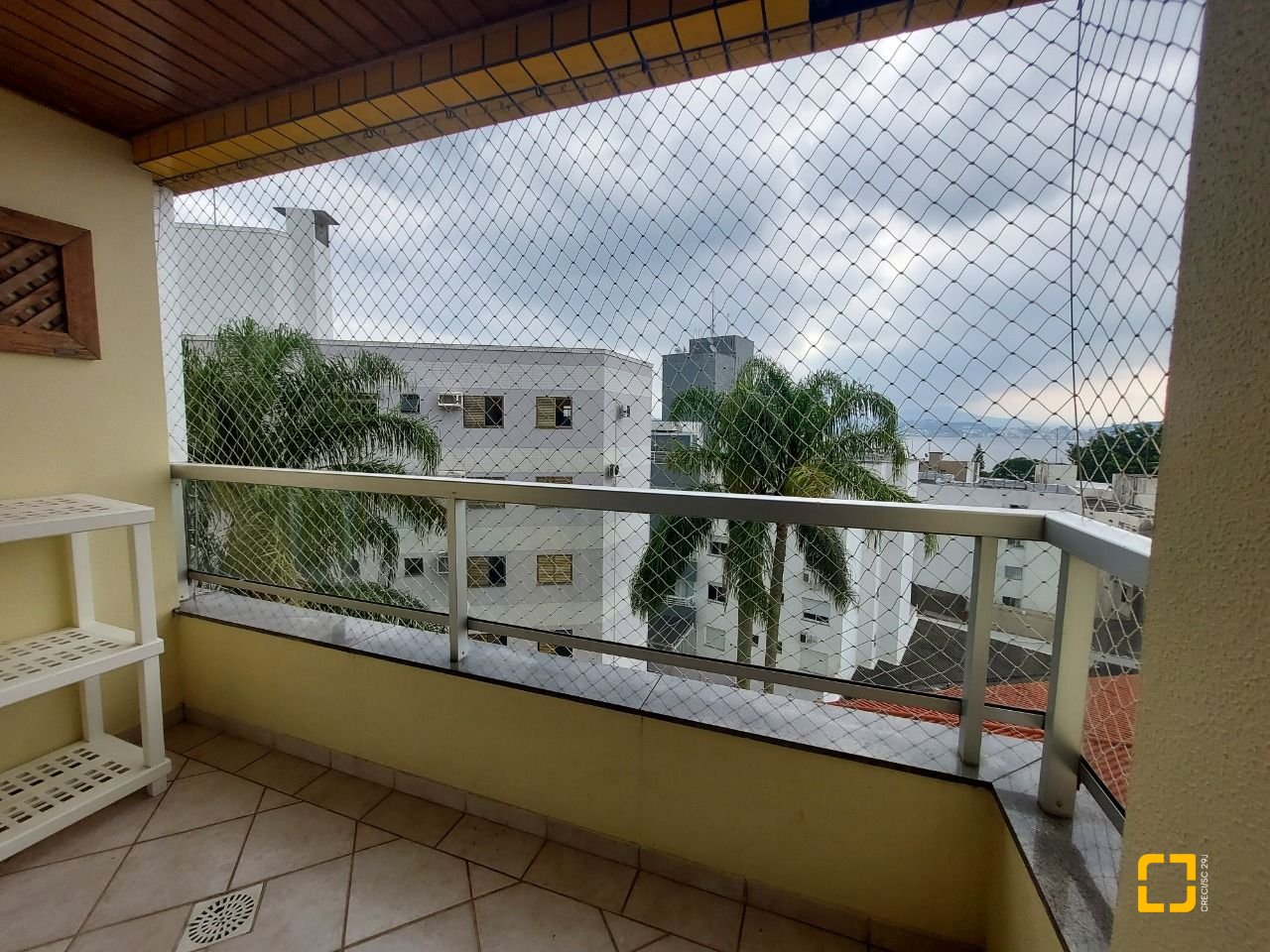 Apartamento com 108m², 4 quartos (sendo 1 suíte), 1 garagem, no bairro Bom Abrigo em Florianópolis