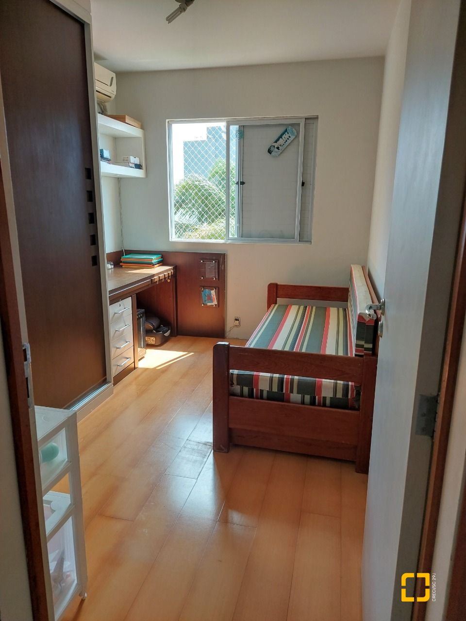 Apartamento com 108m², 4 quartos (sendo 1 suíte), 1 garagem, no bairro Bom Abrigo em Florianópolis