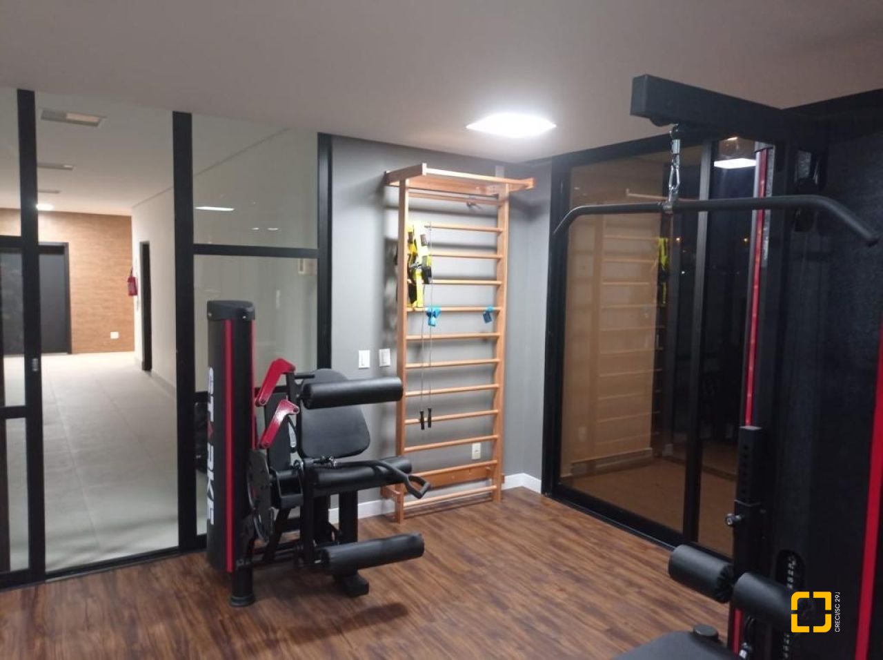 Casa de Condomínio com 360m², 8 quartos (sendo 4 suítes), 4 garagens, no bairro Ingleses em Florianópolis