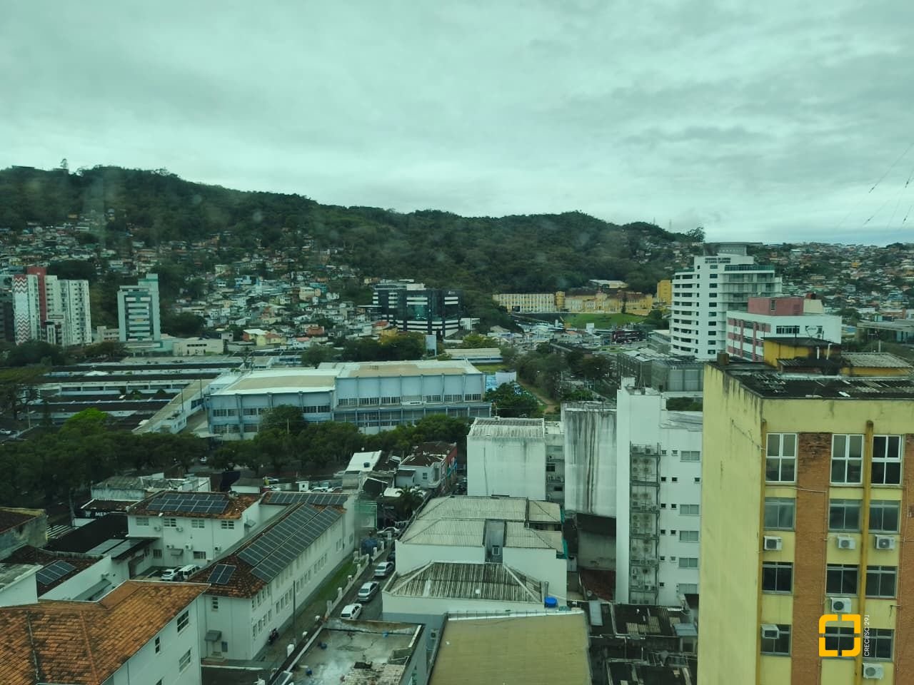 Sala com 113m², 1 garagem, no bairro Centro em Florianópolis