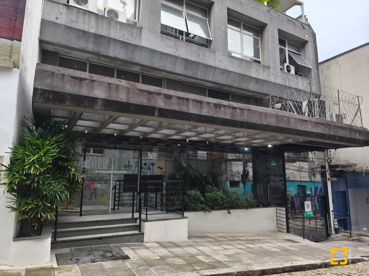 Sala com 113m², 1 garagem, no bairro Centro em Florianópolis