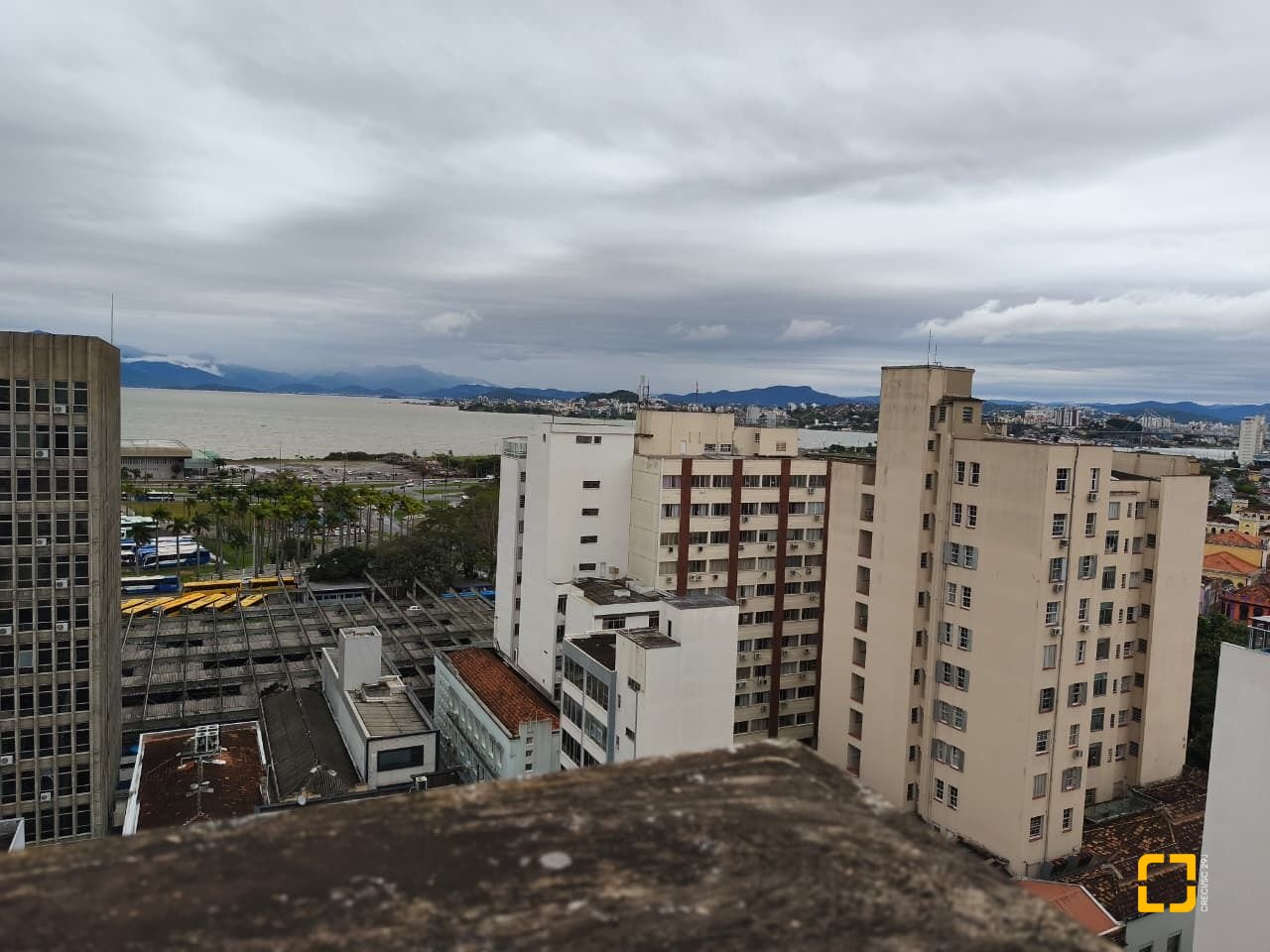 Sala com 113m², 1 garagem, no bairro Centro em Florianópolis