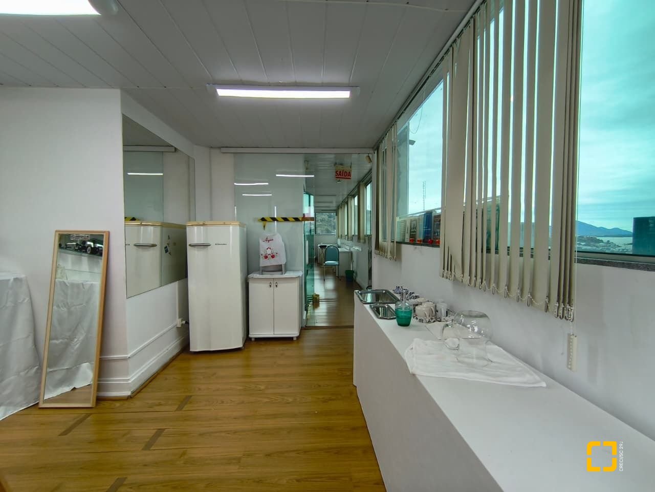 Sala com 113m², 1 garagem, no bairro Centro em Florianópolis