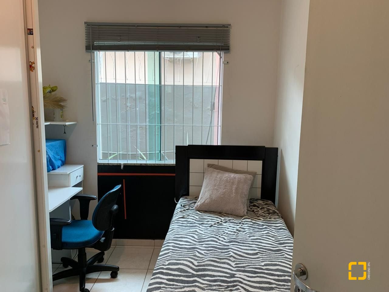 Casa com 145m², 5 quartos (sendo 1 suíte), 5 garagens, no bairro Centro em São José