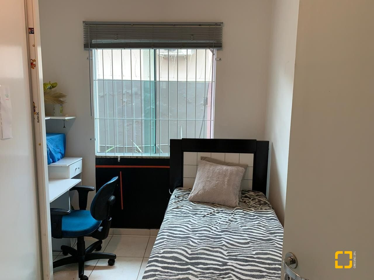Casa com 145m², 5 quartos (sendo 1 suíte), 5 garagens, no bairro Centro em São José