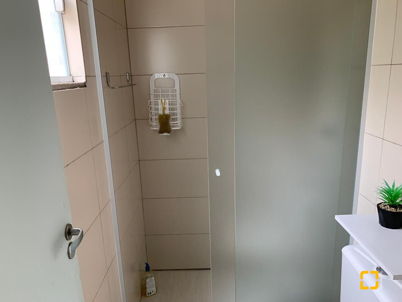 Casa com 145m², 5 quartos (sendo 1 suíte), 5 garagens, no bairro Centro em São José