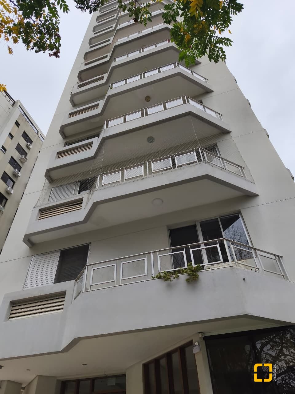 Apartamento com 92m², 3 quartos (sendo 1 suíte), 1 garagem, no bairro Centro em Florianópolis