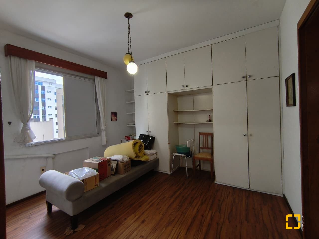 Apartamento com 92m², 3 quartos (sendo 1 suíte), 1 garagem, no bairro Centro em Florianópolis