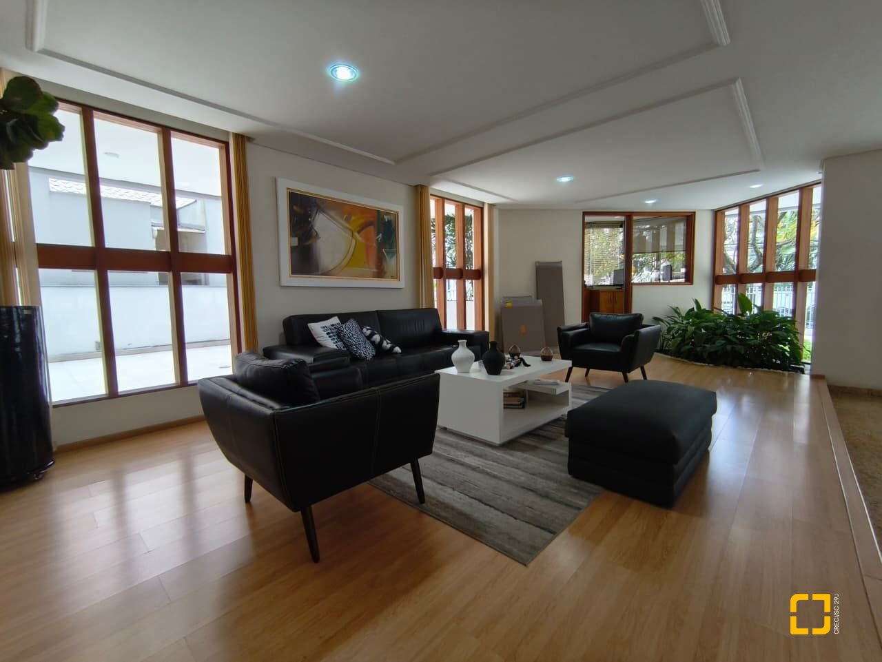 Apartamento com 92m², 3 quartos (sendo 1 suíte), 1 garagem, no bairro Centro em Florianópolis