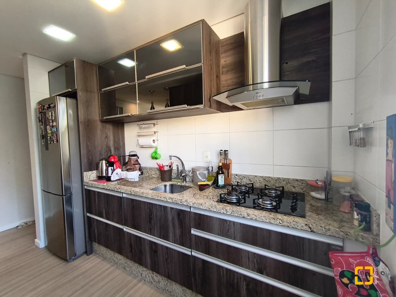 Apartamento com 65m², 3 quartos (sendo 1 suíte), 1 garagem, no bairro Trindade em Florianópolis