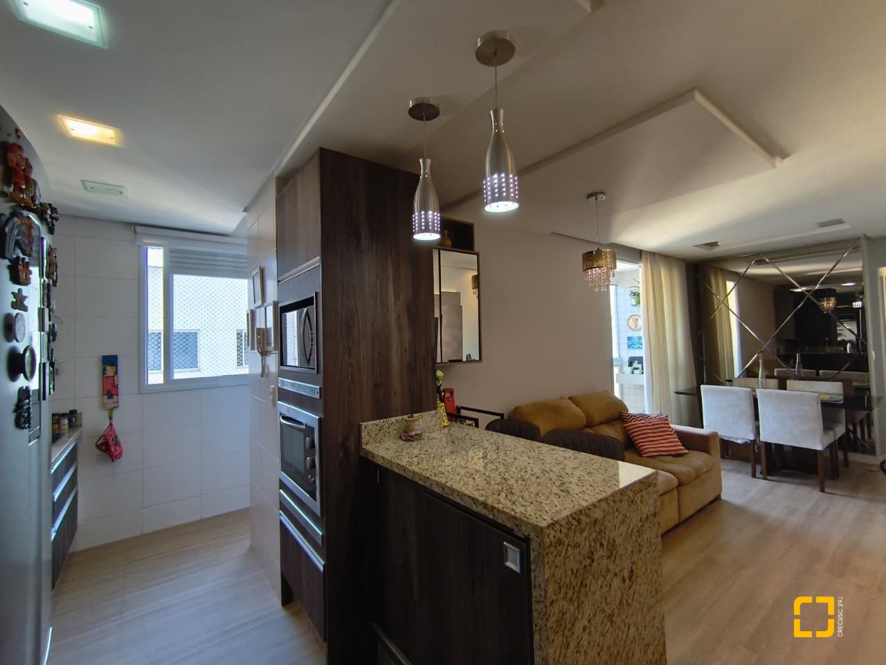 Apartamento com 65m², 3 quartos (sendo 1 suíte), 1 garagem, no bairro Trindade em Florianópolis