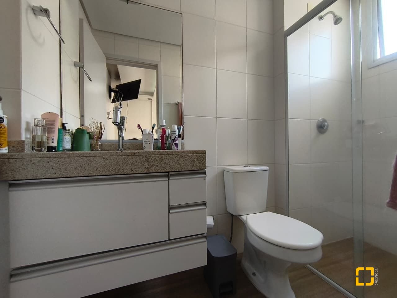 Apartamento com 65m², 3 quartos (sendo 1 suíte), 1 garagem, no bairro Trindade em Florianópolis