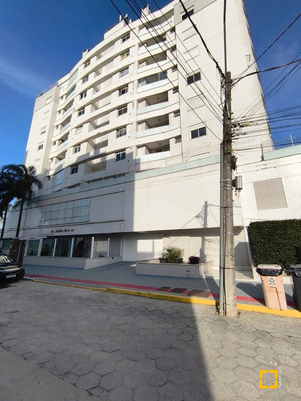 Apartamento com 65m², 3 quartos (sendo 1 suíte), 1 garagem, no bairro Trindade em Florianópolis